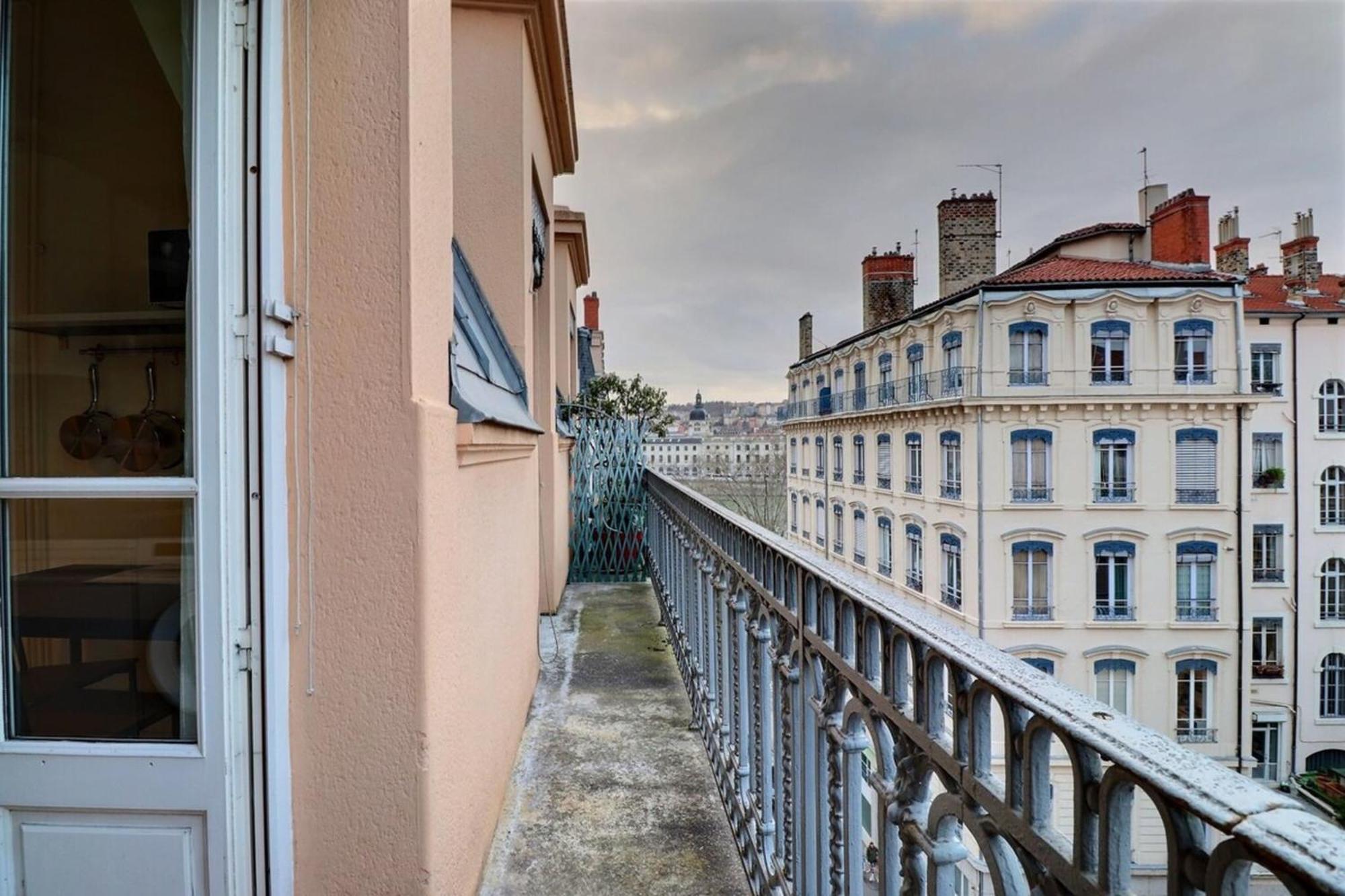 Chaponnay - Superb T2 Apartment - Lyon 3Rd Luaran gambar